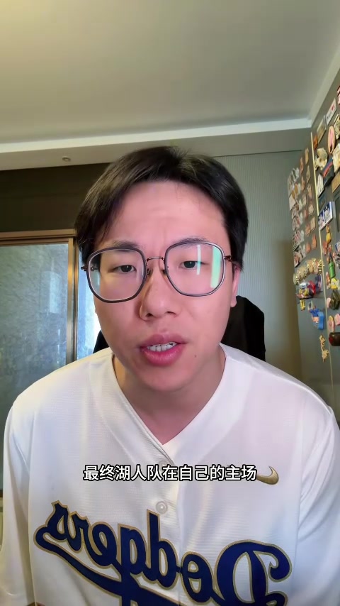 开云体育官网-解说：湖人表现已经无懈可击但阵容太浅了 八村塁简直杜兰特附体