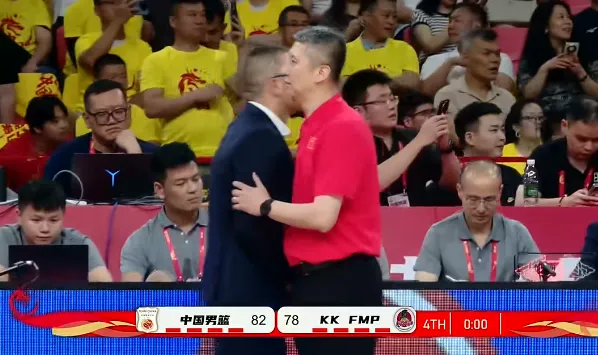 开云体育官方网站-中国男篮热身赛：王俊杰18分14篮板，中国男篮82-78战胜FMP